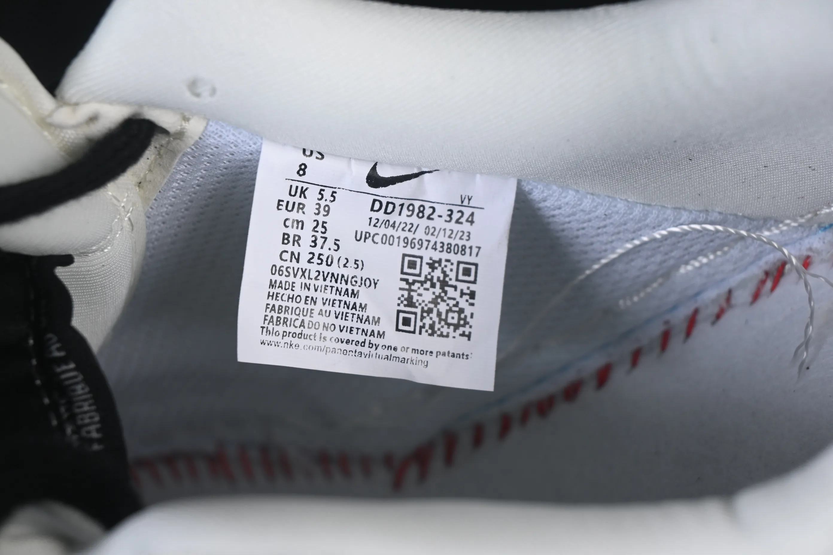 All categories Nk Air Force 1 Air Force series Nk Air Force 1 Low Air Force low-top Nike Air Force 1'07 Low Retro beige black red Air Force 1 low-top casual sneakers DD1982-324